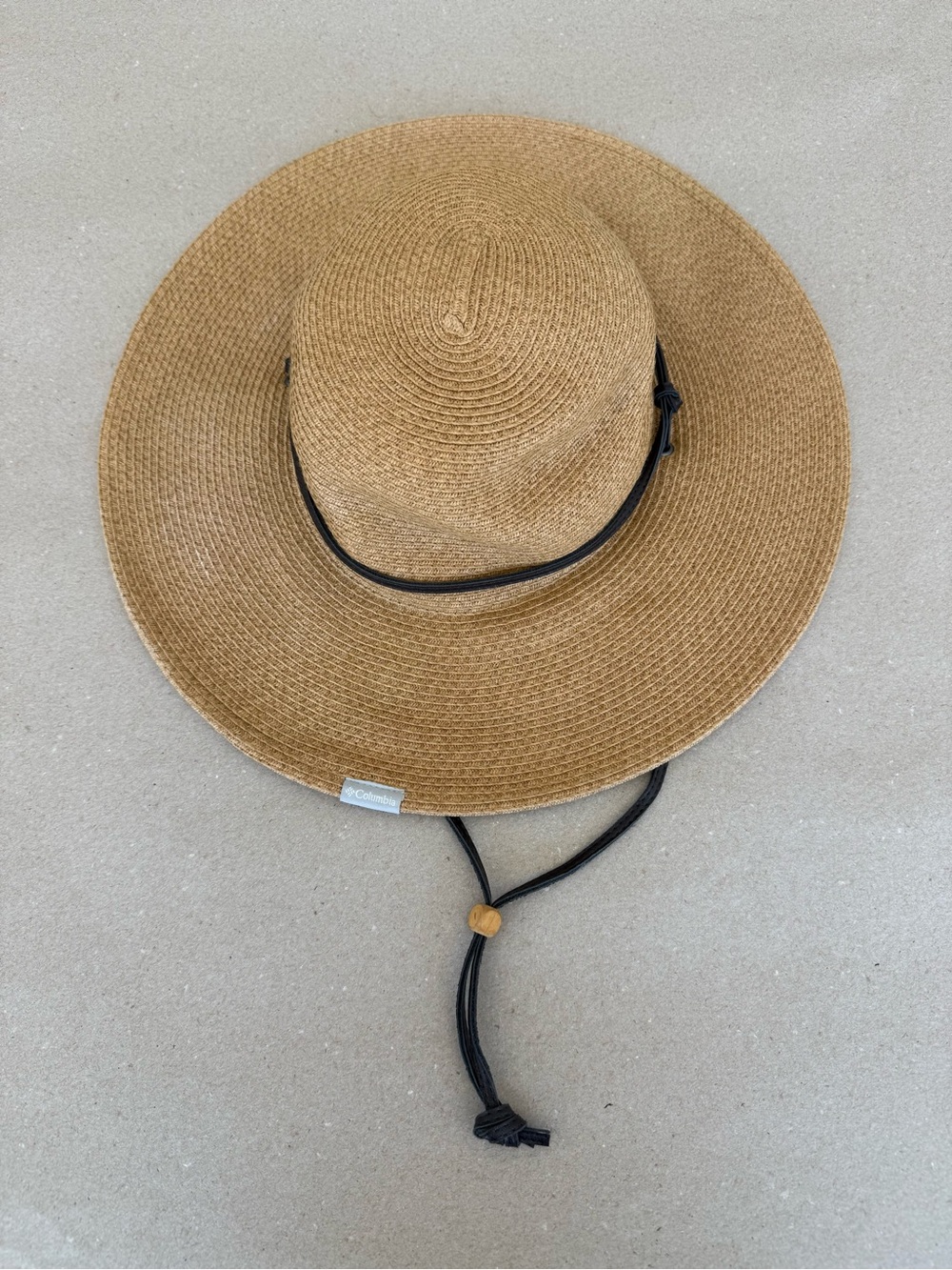 Columbia — Wide-Brim Straw Sun Hat in Natural Brown with Chin Cord — Size L/XL